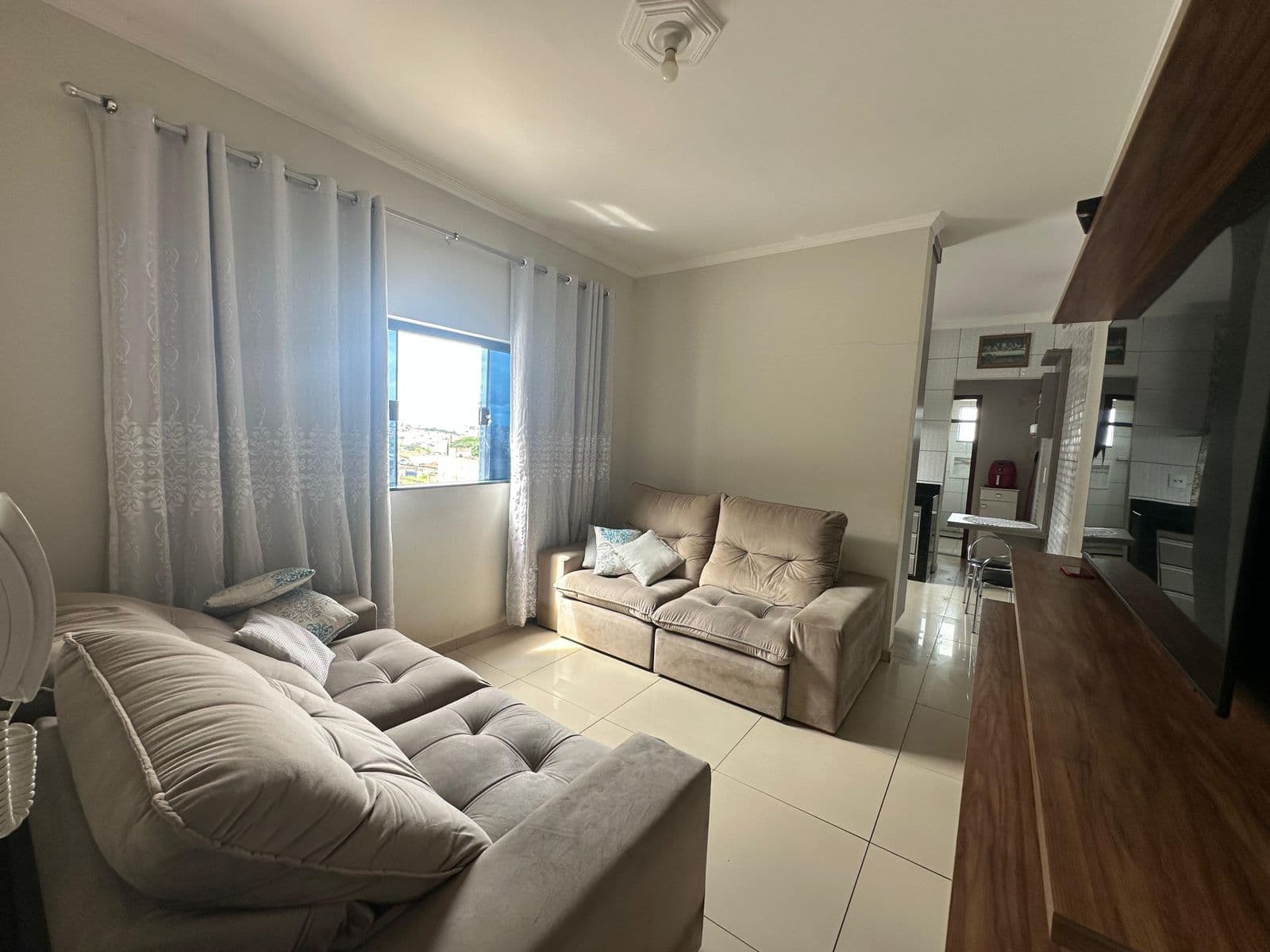 Avenida Fritz Geisser, n° 159 - Bairro San Marino. — foto 4