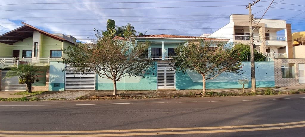 Avenida José Adélio de Rezende, nº 675 – Bairro Campos Elíseos — foto 1