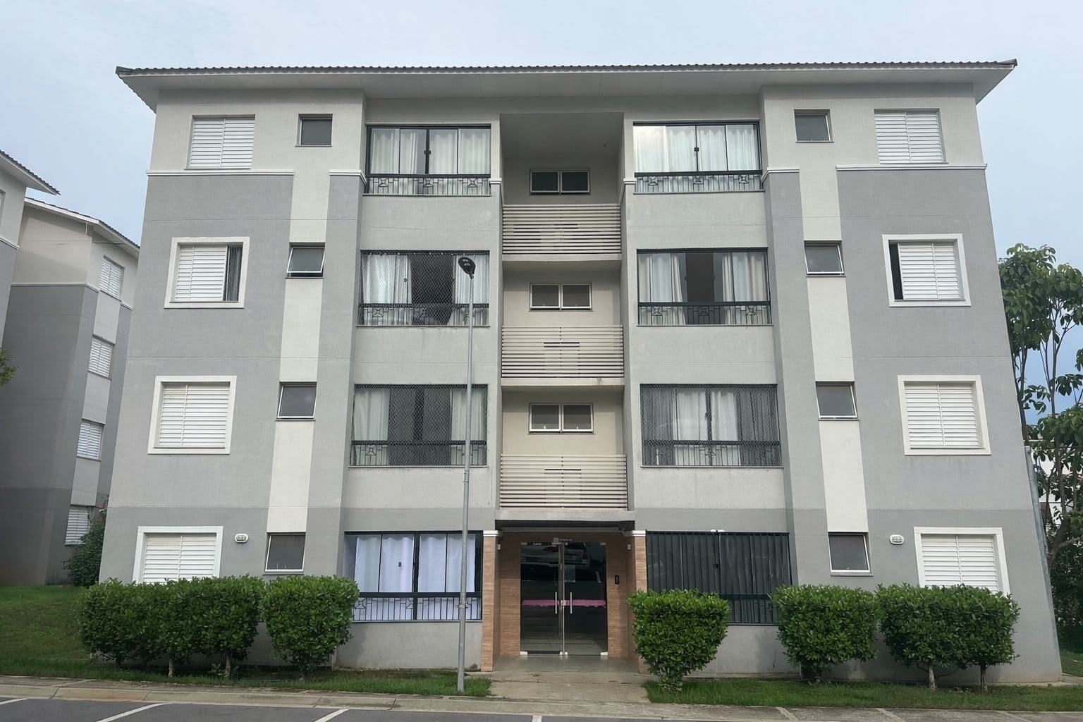 Avenida Porto Seco - Condomínio Tulipas do Campo. — foto 1