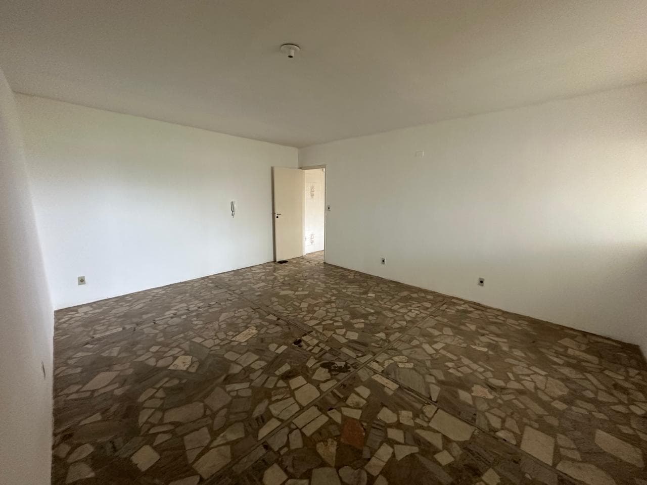 Avenida Rio Branco, nº 422 – Centro - Apartamento 71 – Edifício Salum Assad David — foto 11