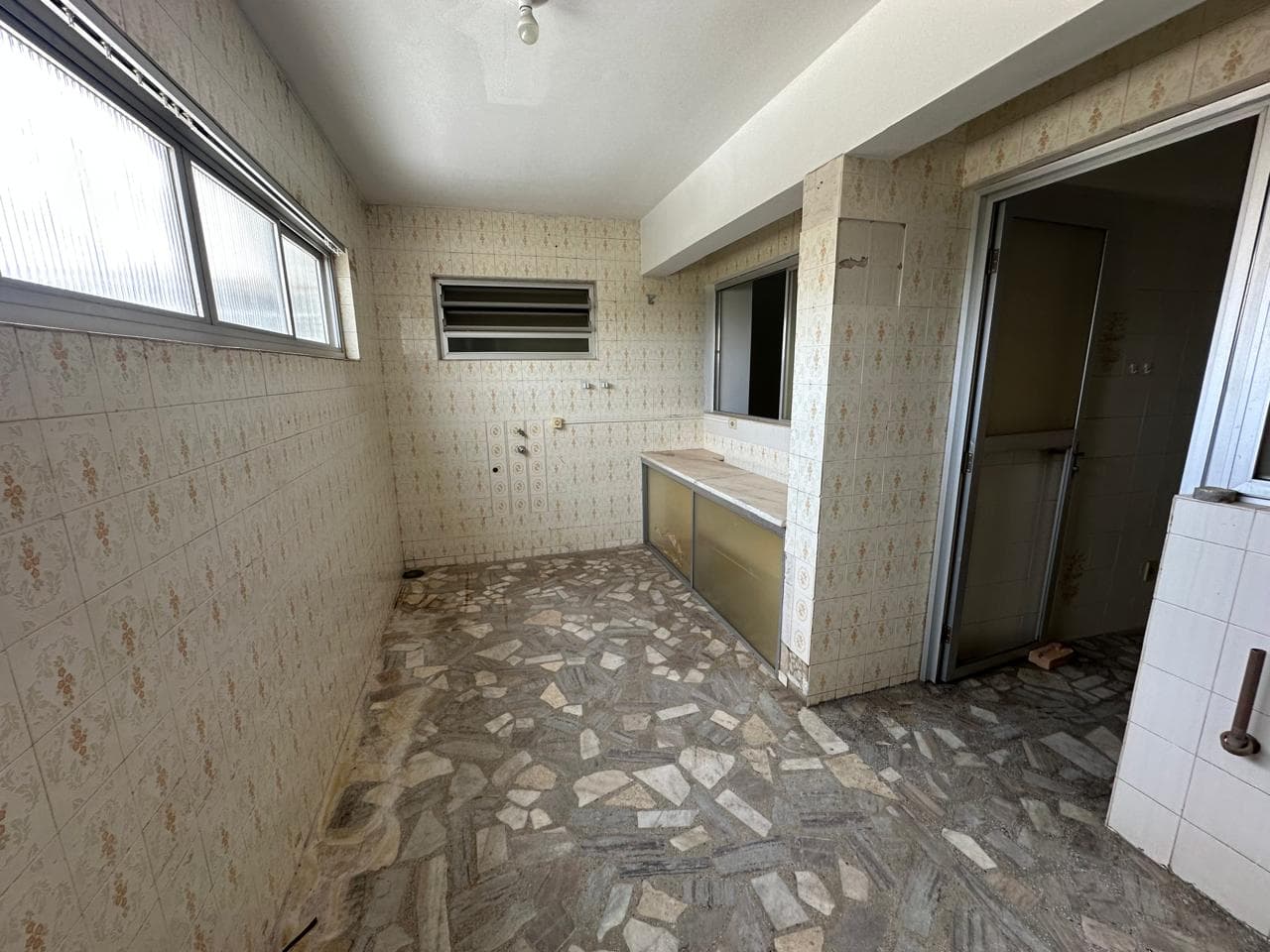 Avenida Rio Branco, nº 422 – Centro - Apartamento 71 – Edifício Salum Assad David — foto 18