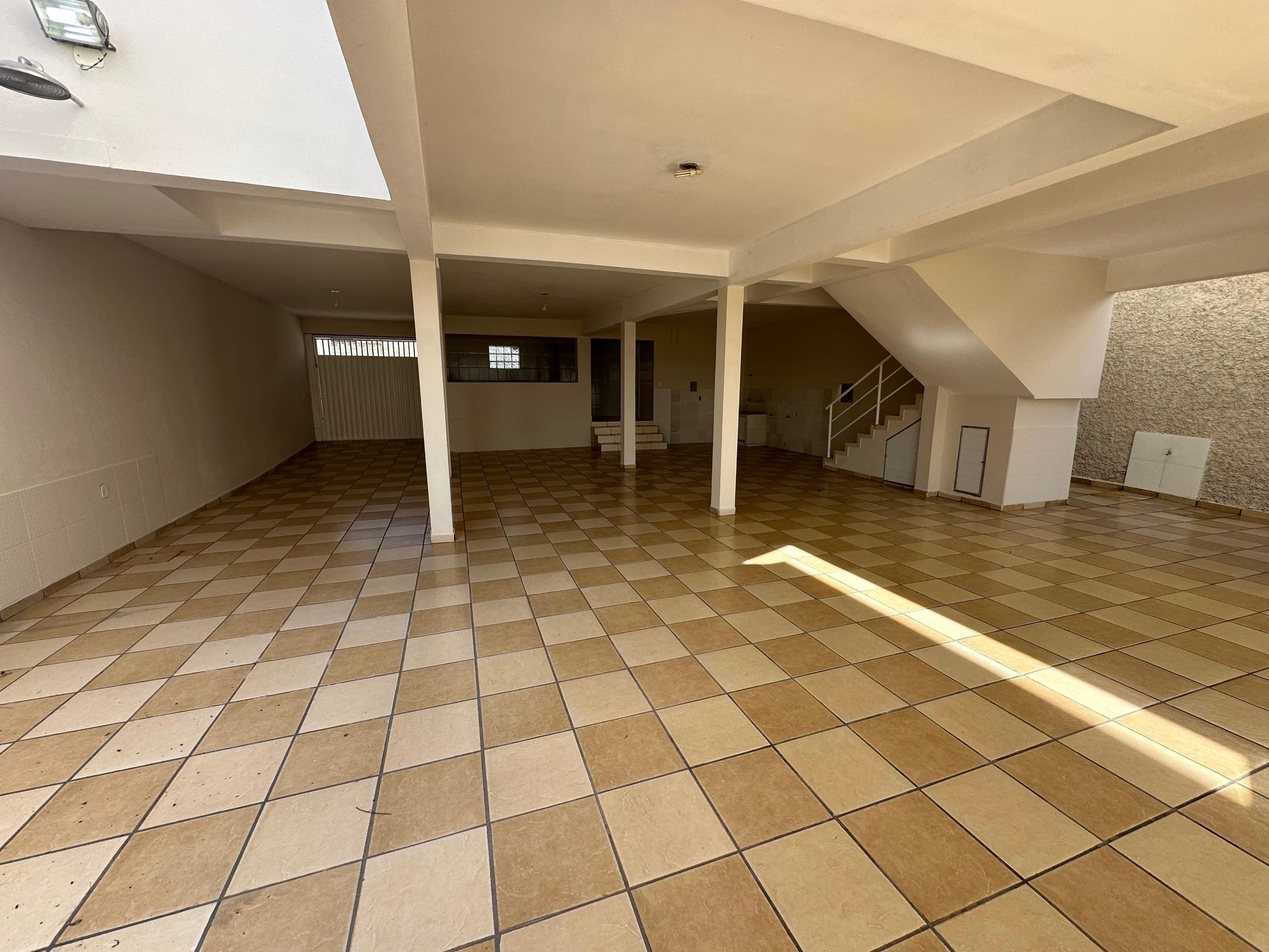 Excelente Casa à Venda – Localização Privilegiada, no bairro Vila Verde. — foto 15