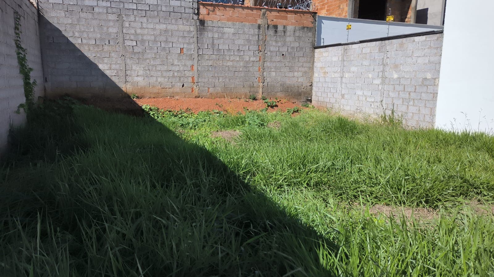 Lote 06, Quadra 20 - Rua Jandyr Ferreira Filho, nº 210 - Bairro Imperial — foto 5