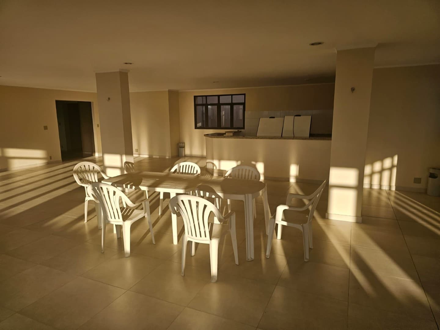 Praça Dom Pedro II, nº 127 - Centro – Apartamento 402 — foto 19