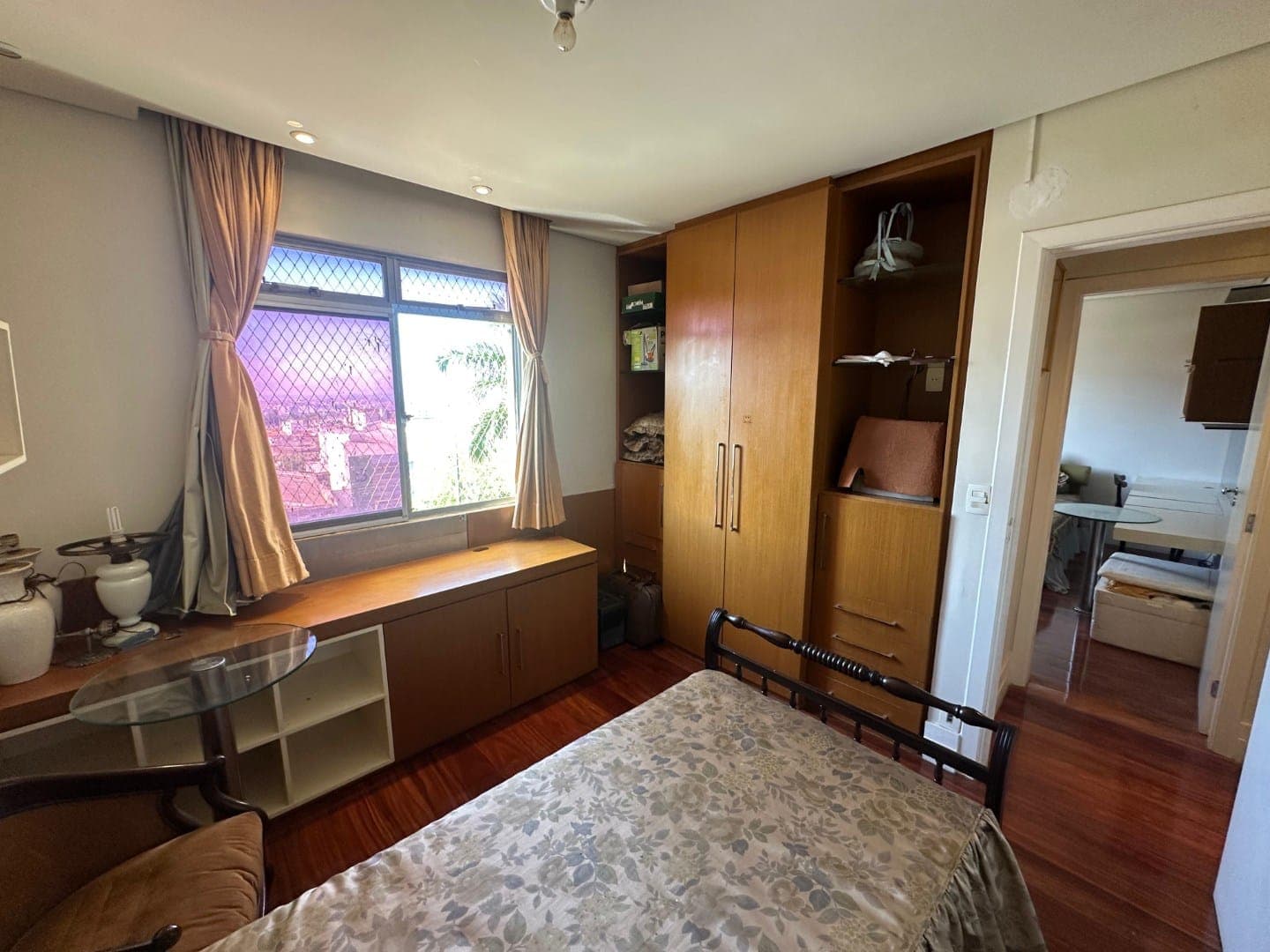 Praça Getúlio Vargas, nº 146 - Centro - Apartamento 201 - Edifício Granville — foto 7