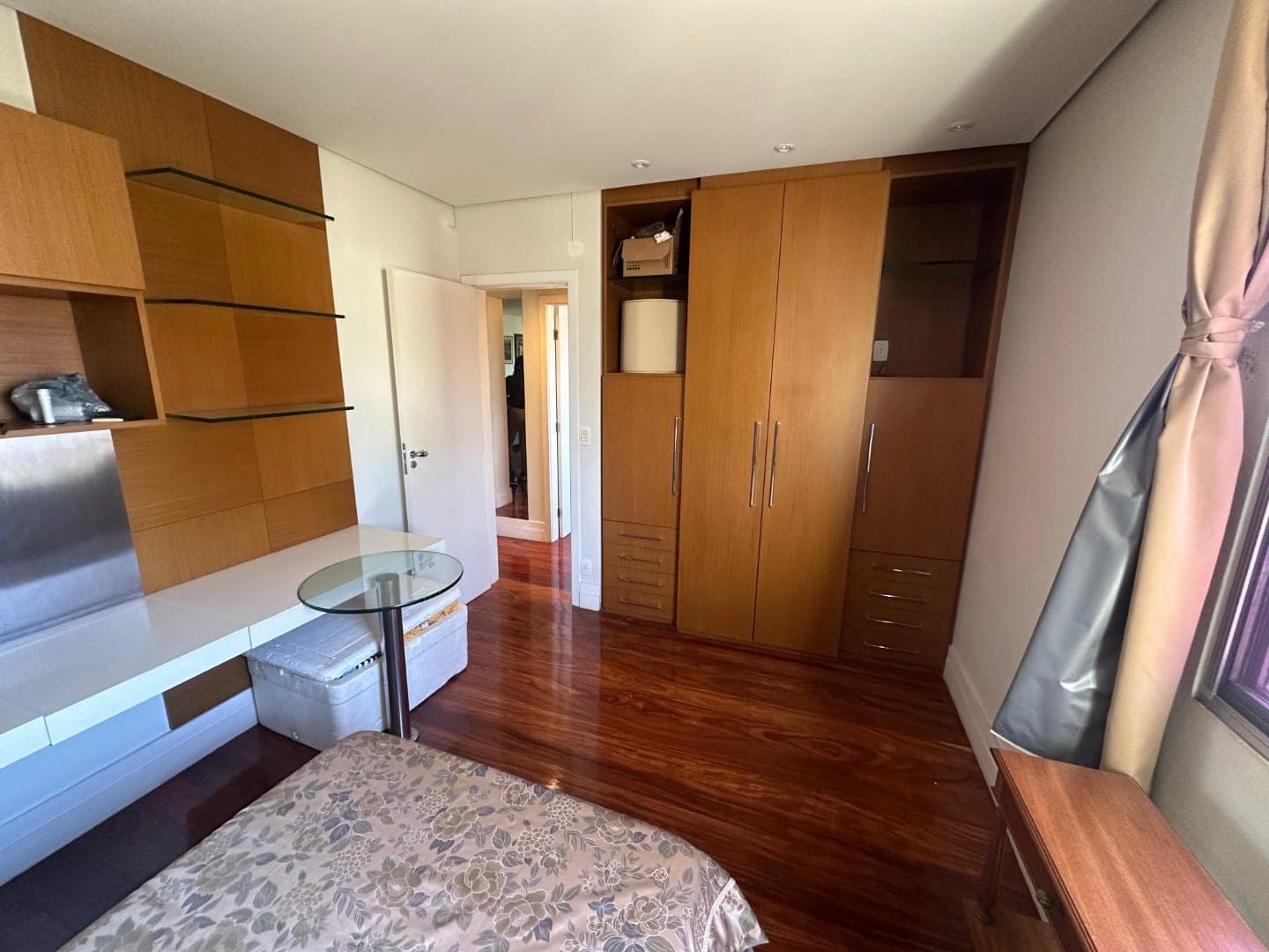 Praça Getúlio Vargas, nº 146 - Centro - Apartamento 201 - Edifício Granville — foto 11