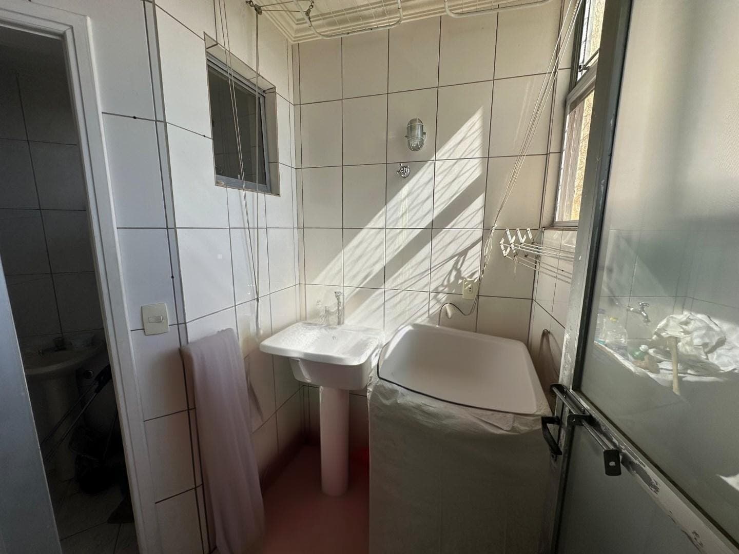 Praça Getúlio Vargas, nº 146 - Centro - Apartamento 201 - Edifício Granville — foto 15