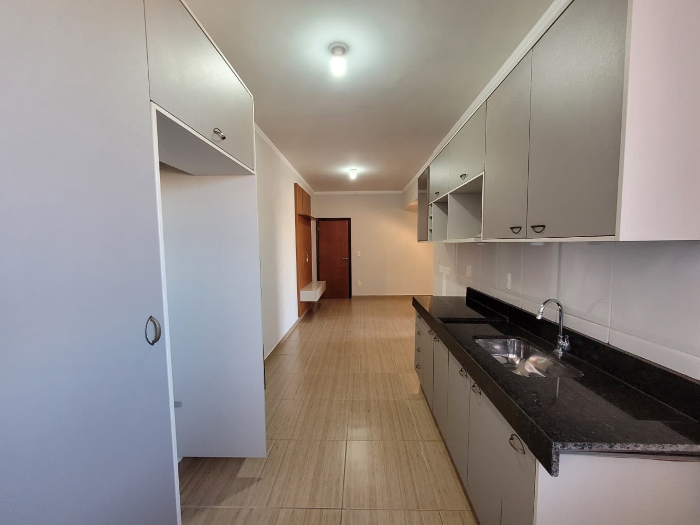 Rua Álvaro Ribeiro, nº 276 - Bairro Campos Elíseos - Apartamento 402 — foto 4