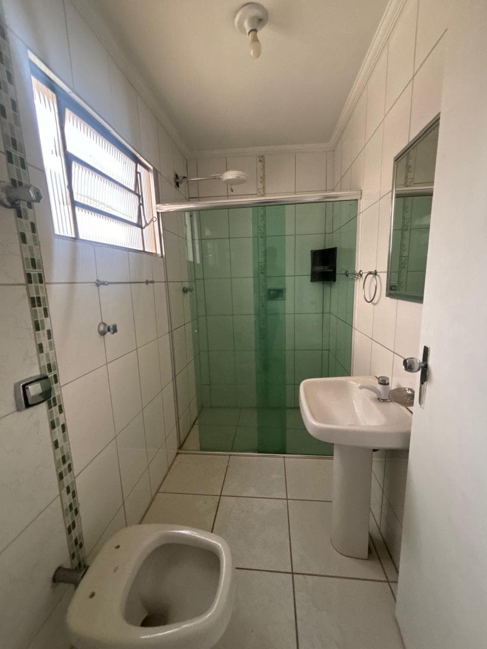 Rua Carlos Gomes, n° 133 - Bairro Centro. — foto 6