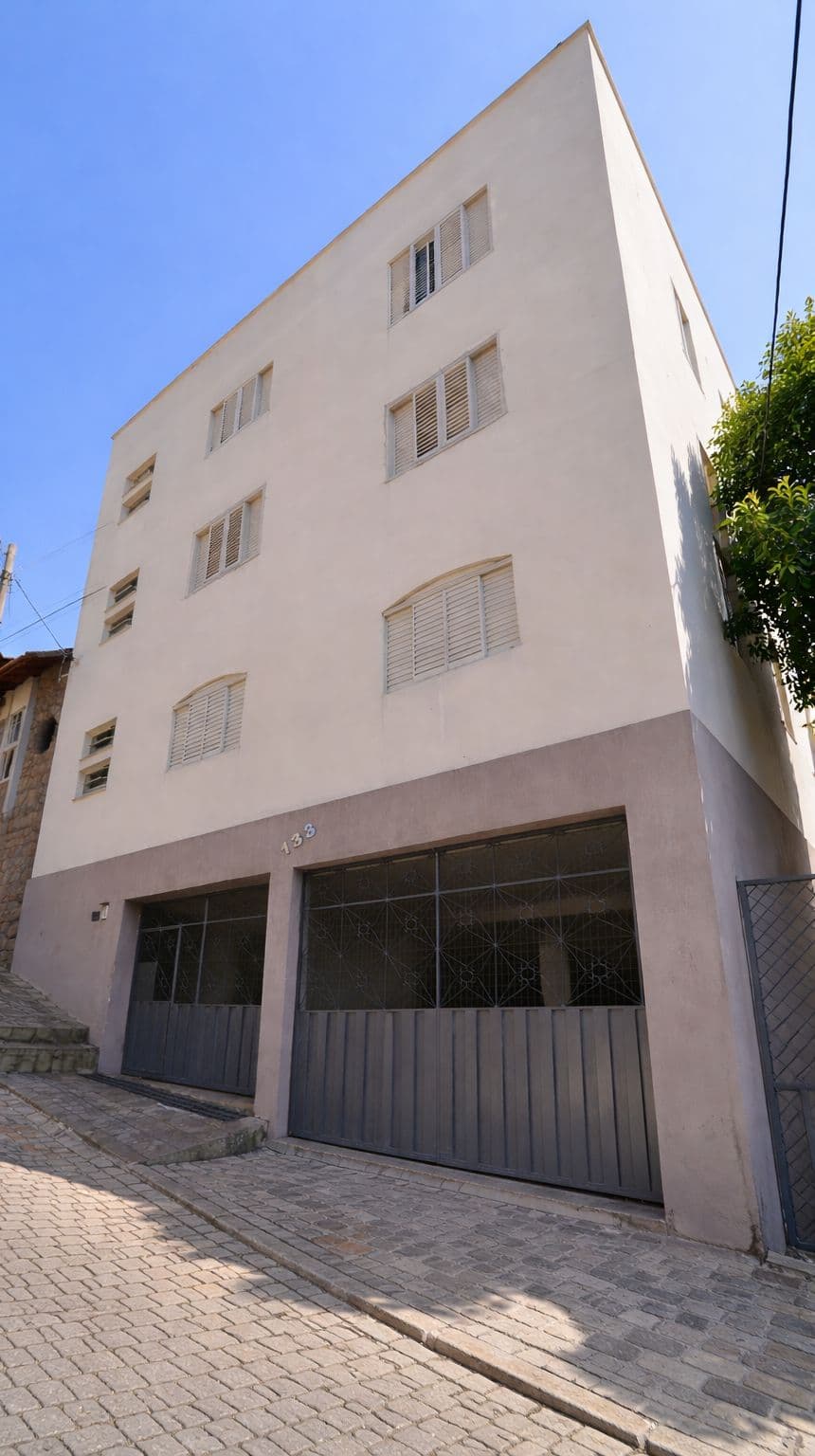 Rua Carlos Gomes, n° 133 - Bairro Centro. — foto 1
