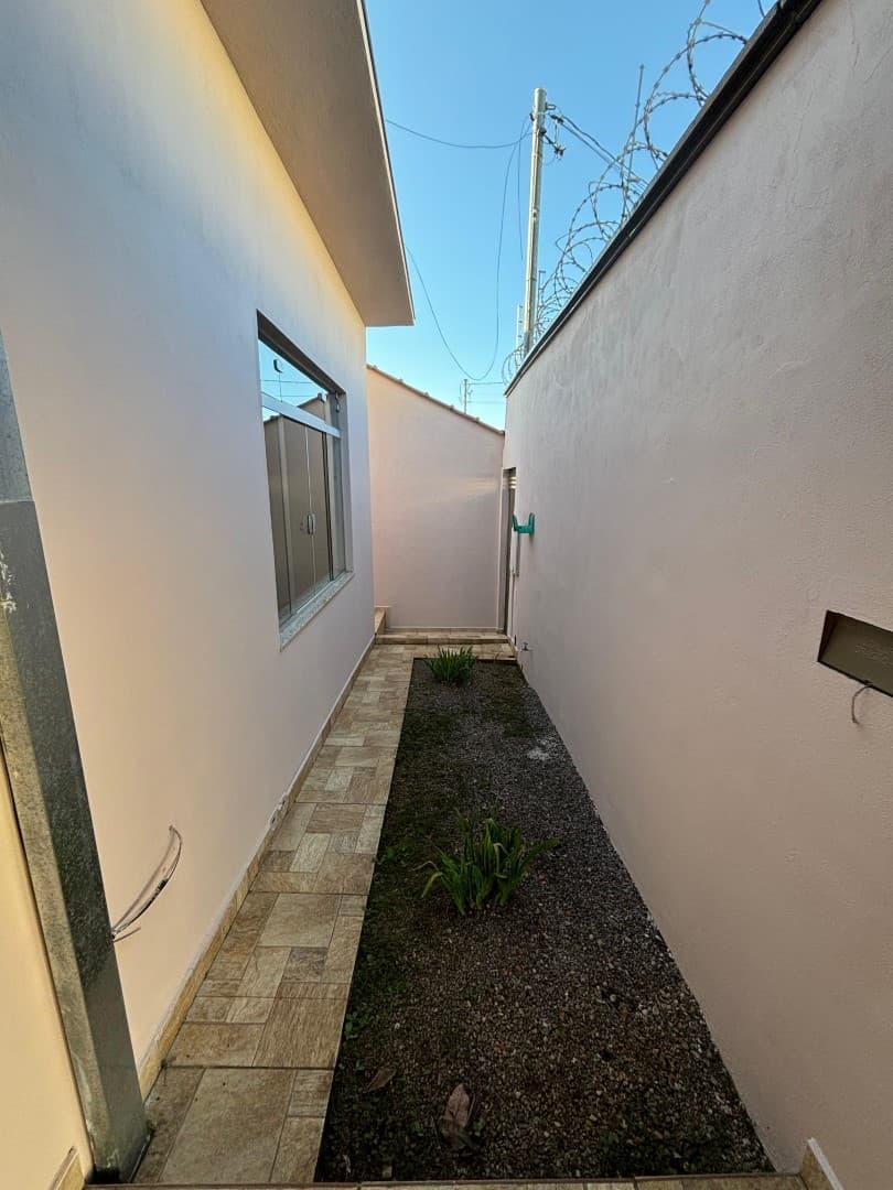 Rua Cecília Girardelli Zanatelli, nº 315 - Bairro San Marino — foto 9