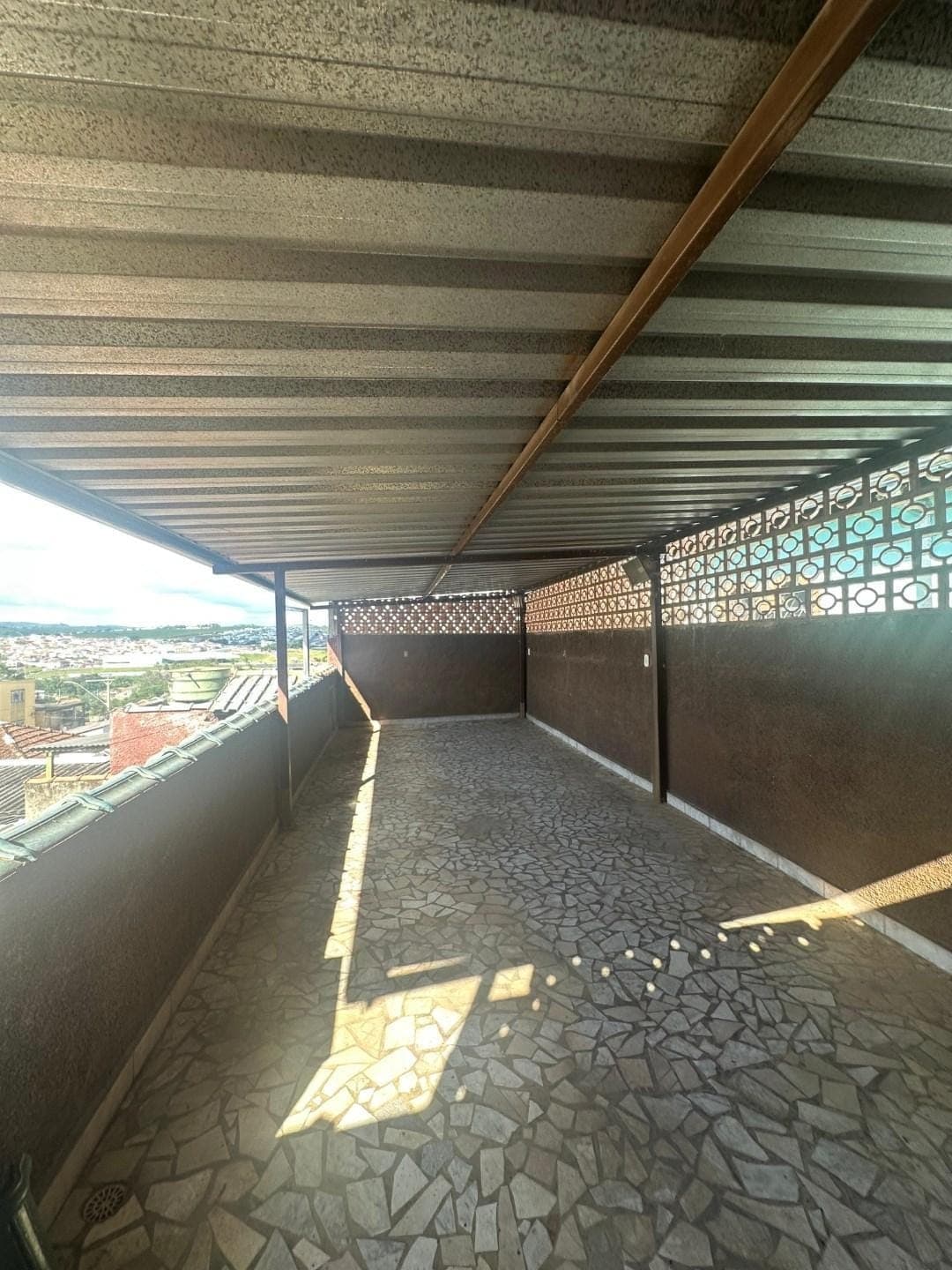 Rua Doutor Alfredo Vasconcelos, nº 99 - Bairro Vila Floresta — foto 17