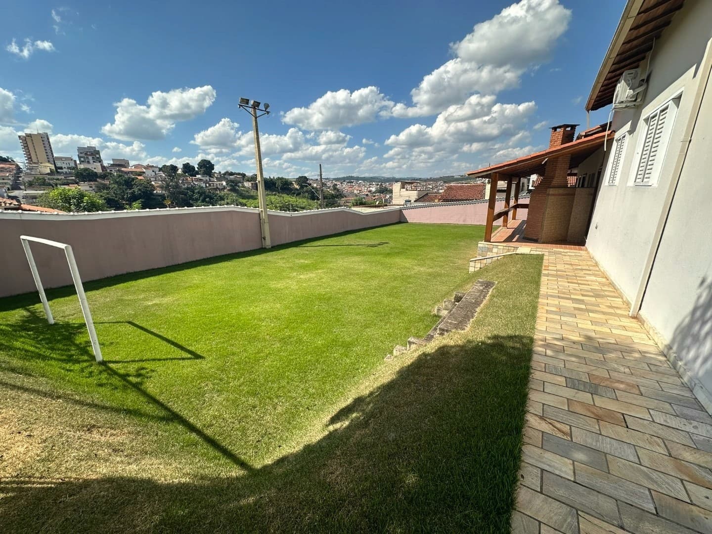 Rua Doutor Alfredo Vasconcelos, nº 42 – Bairro Vila Floresta — foto 3