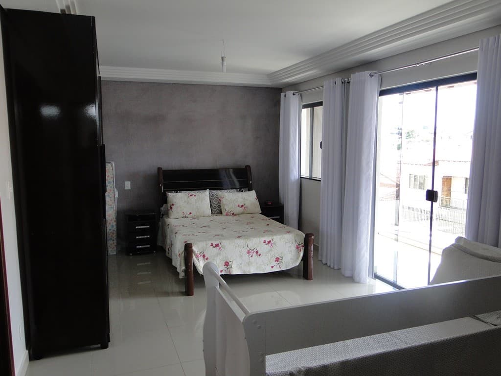 Rua Finlândia, nº 16, Bairro Jardim Andere — foto 5