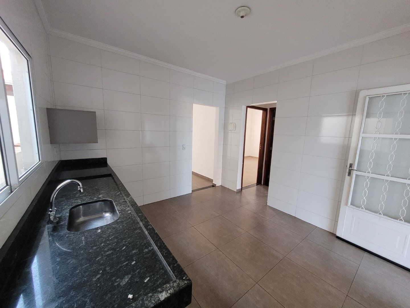 Rua Gilberto Coutinho Pereira, nº 285 - Bairro Alto dos Pinheiros — foto 4