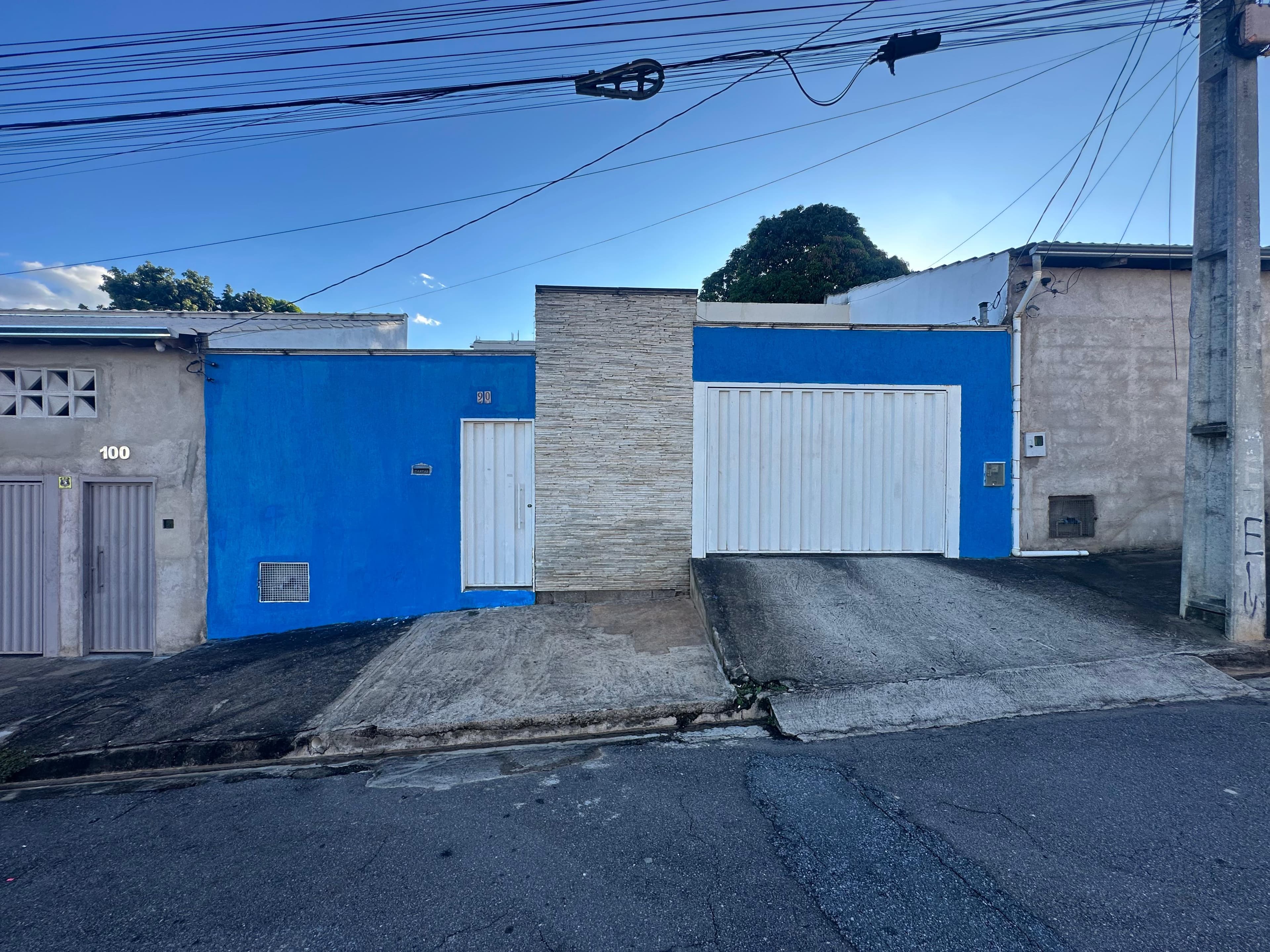 Rua Idalina Rezende Reis, nº 90 - Bairro Altos dos Pinheiros — foto 1