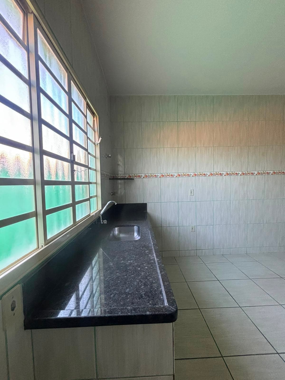 Rua José Ferreira de Brito, nº 120 - Bairro São Lucas — foto 8