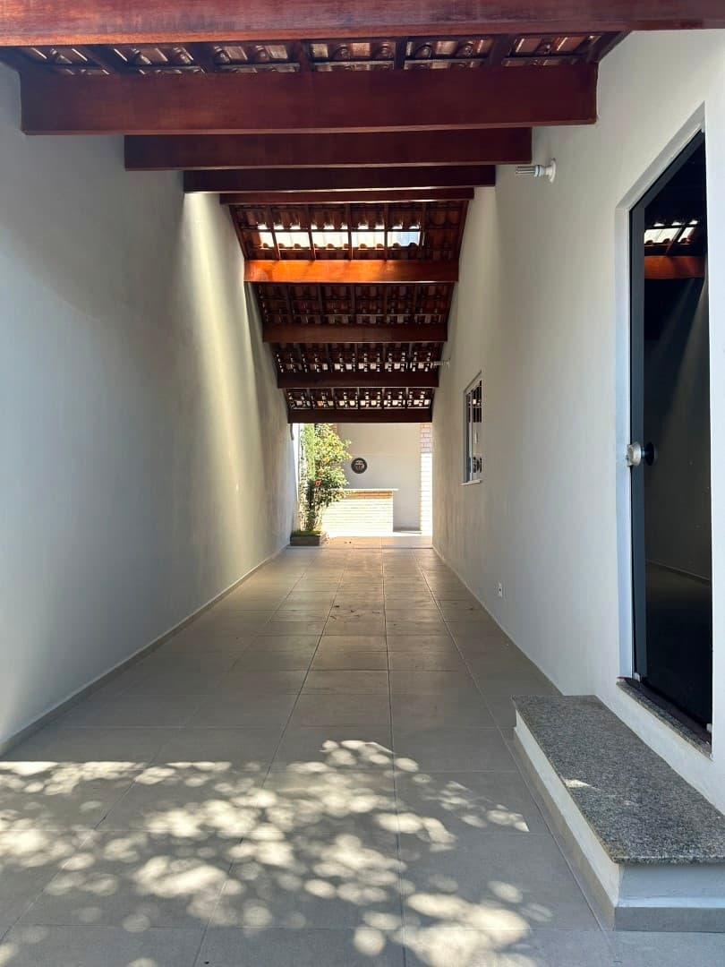 Rua Leonilda Bregalda D´Martin - n°70 - Sagrado Coração — foto 2