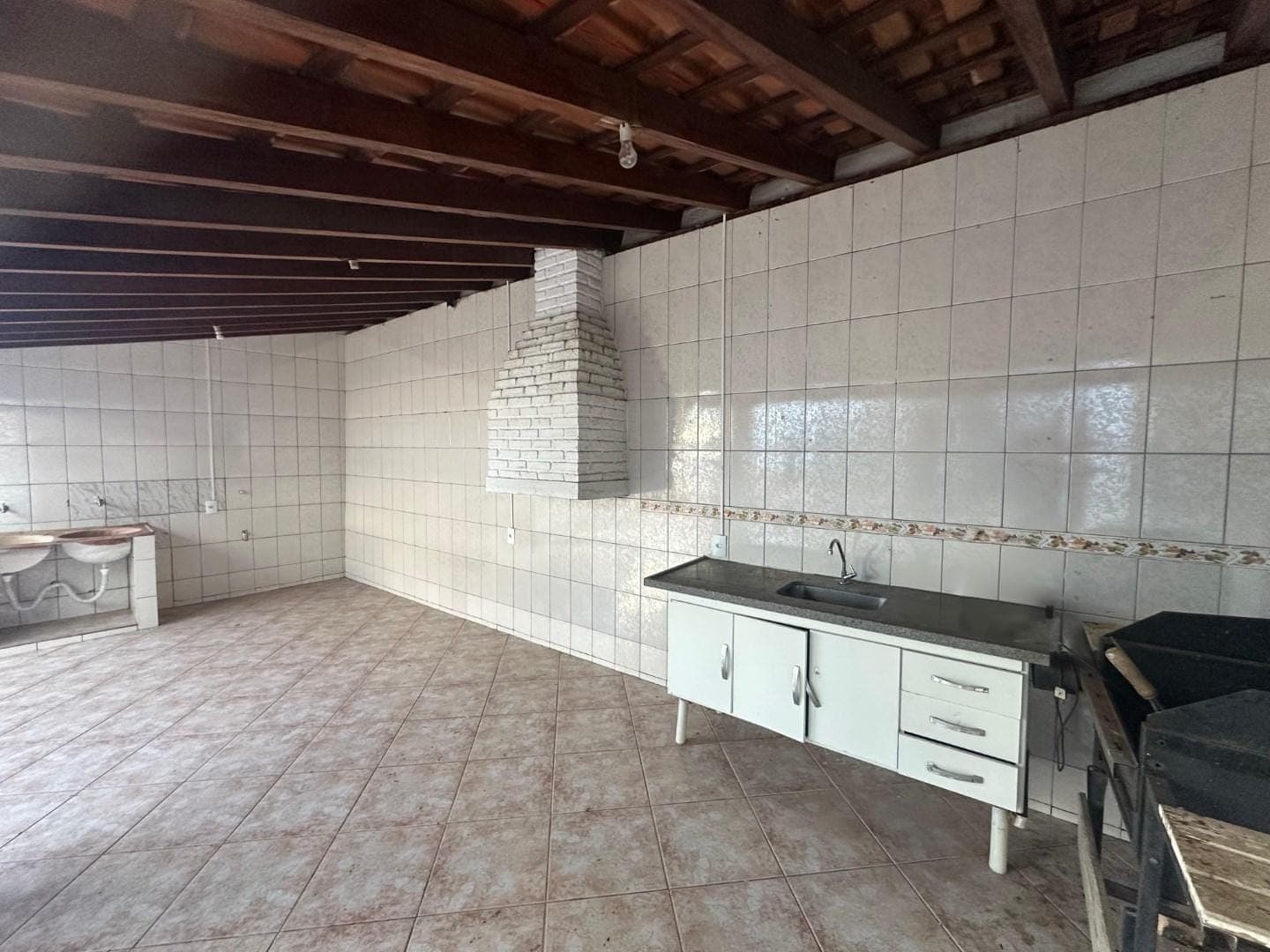 Rua Rezende Xavier, nº 588 - Centro — foto 14